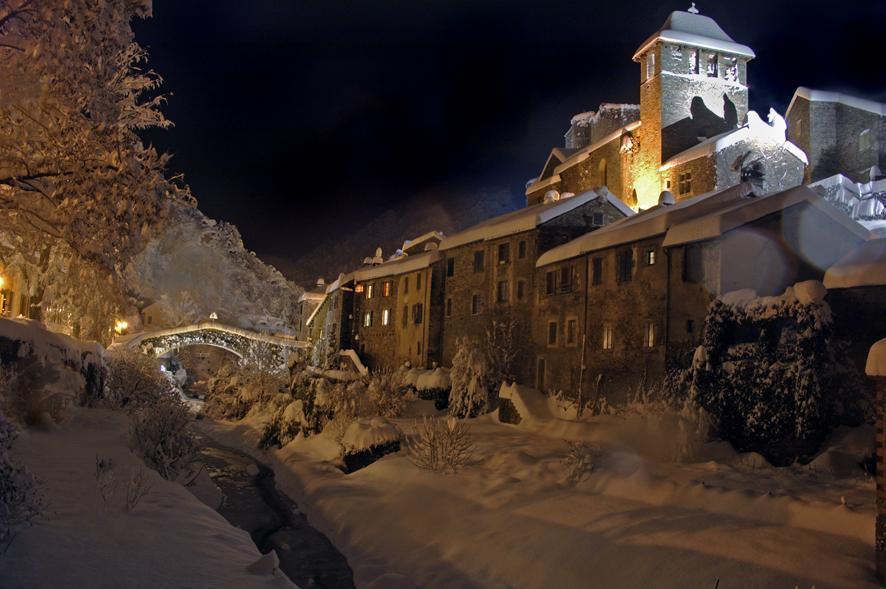 Restaurant Le Relays Du Chasteau - Logis 2* Brousse-le-Chateau